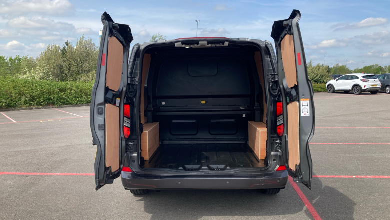 Ford Transit Custom 320 L1 Diesel Fwd 2.0 EcoBlue 136ps H1 Double Cab Van Limited Auto
